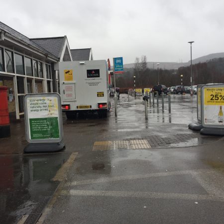 Clear access to the dropped kerb in Tesco Aberdare